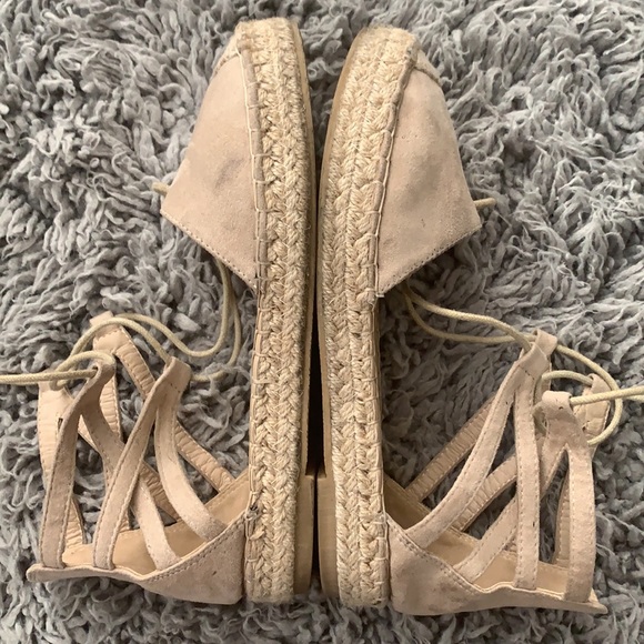 SOLD - Picture 4 of 6